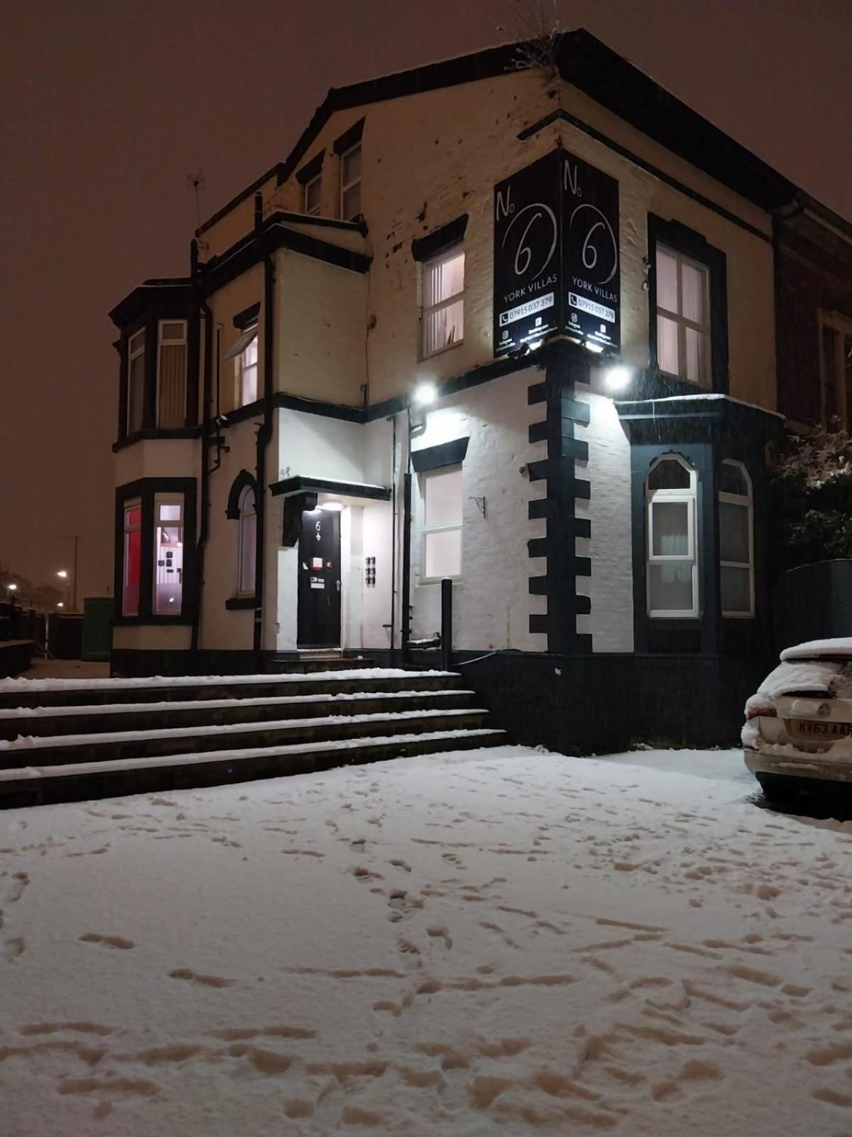 Kop View Hotel Liverpool Eksteriør billede